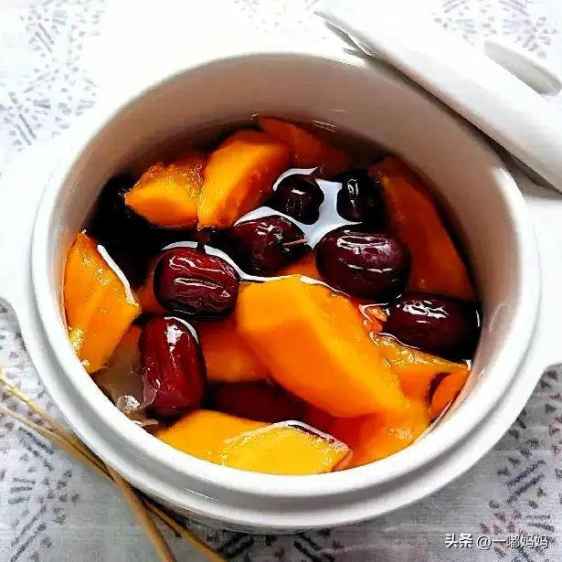 奶水不足寶媽該吃什么_產(chǎn)后哺乳期飲食營養(yǎng)_哺乳期媽媽營養(yǎng)食譜